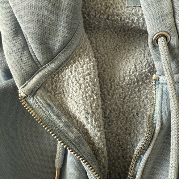 Abercrombie & Fitch Gray Hoodie - Picture 4 of 9